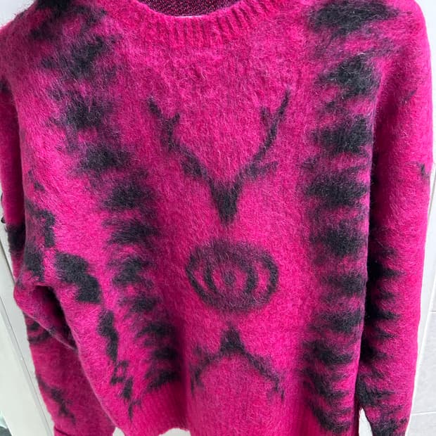 남이서팔 모헤어 니트