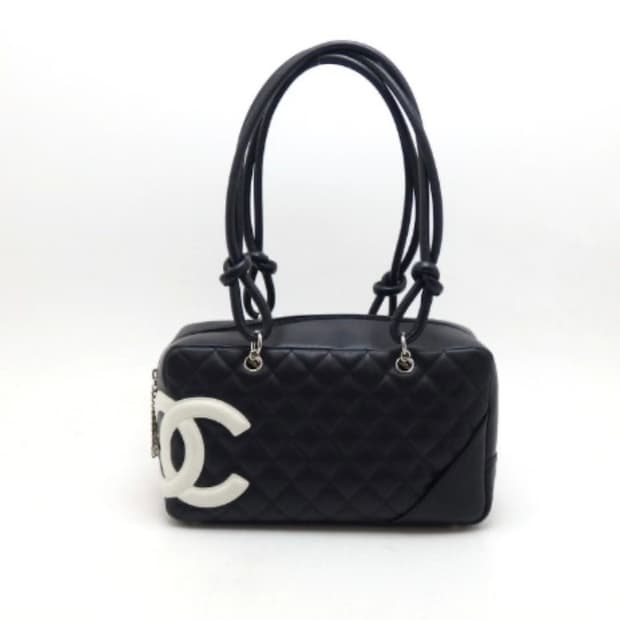 샤넬 깜봉백 ‼️‼️‼️ 구해요 ‼️‼️‼️