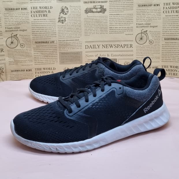 리복 서브라이트 남성런닝화270 