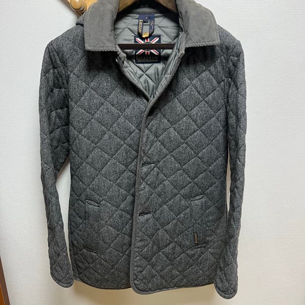 라벤헴 퀼팅자켓 다크그레이 헤링본 M사이즈