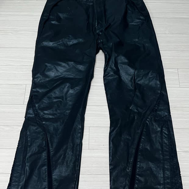 Xlim ep.3 01 trouser