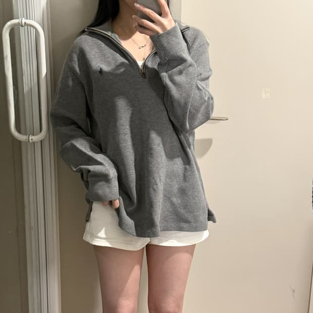 폴로 반집업 니트