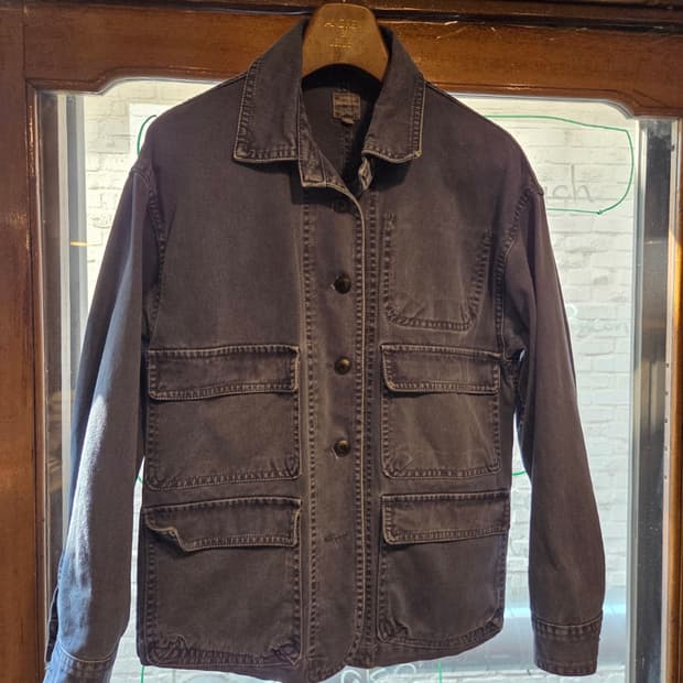 이탈리아 브랜드 클로즈드 초어자켓