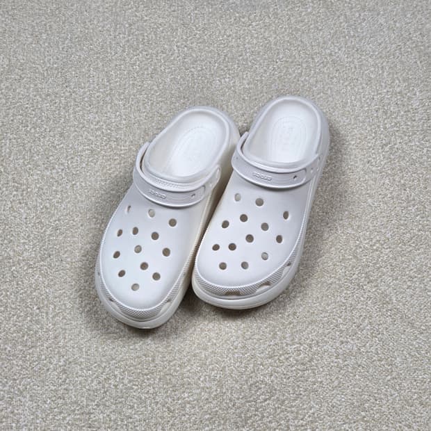 [크록스] 클래식 크러쉬 클로그 | 00226