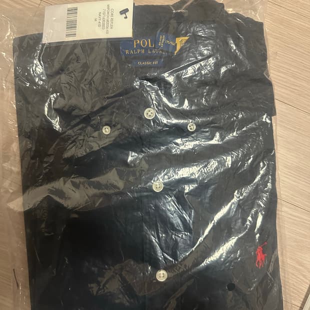 폴로 랄프로렌 클래식핏 셔츠 네이비 M 미개봉