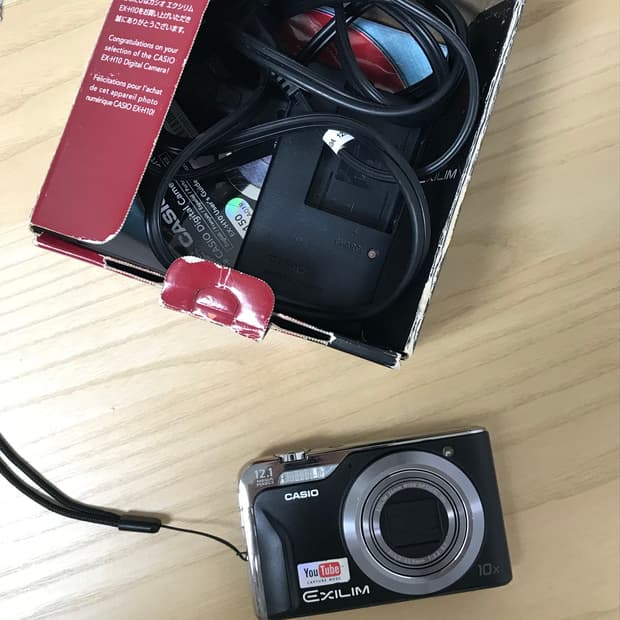 카시오 엑슬림 h10 디지털카메라 디카