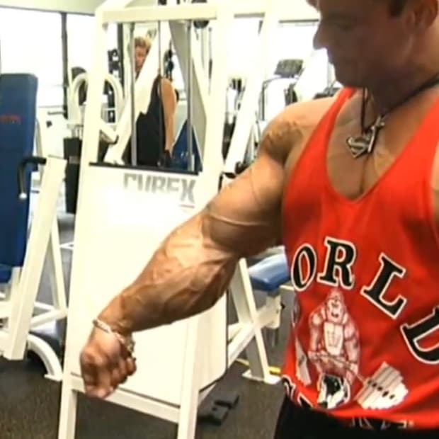 구매글) 월드짐 옷들 구매원해요 마구 찔러주세요