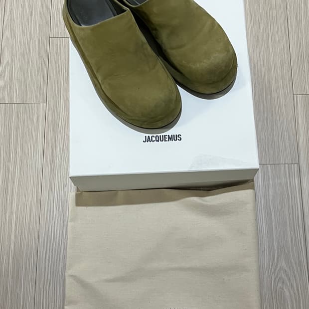 [41] 자크뮈스 스웨이드 뮬