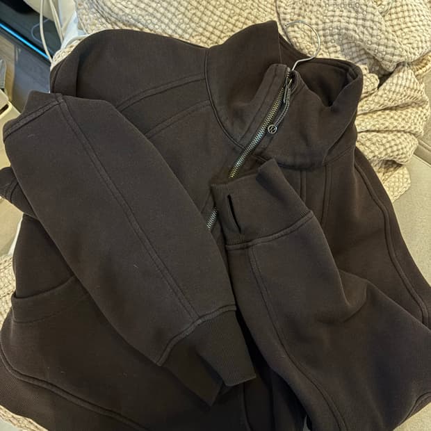 룰루레몬 스쿠바 집업 