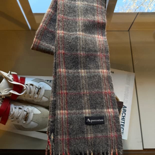 아쿠아스큐텀 램스울 머플러