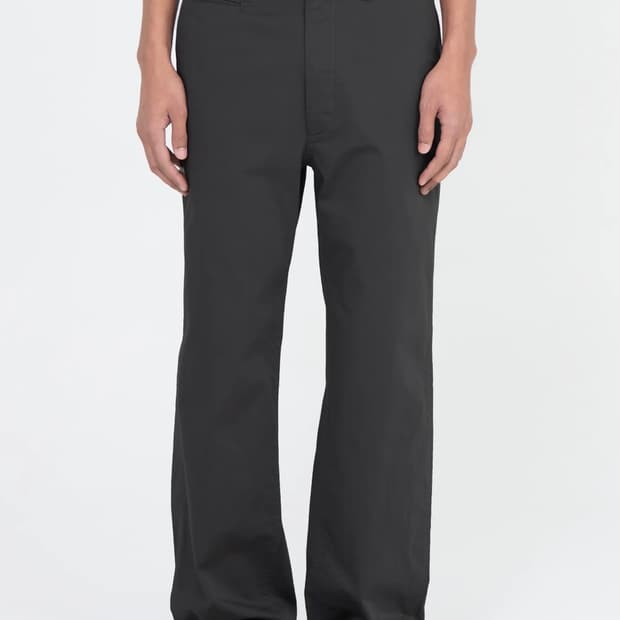 [4] 브라운야드 에센셜 치노 팬츠 차콜