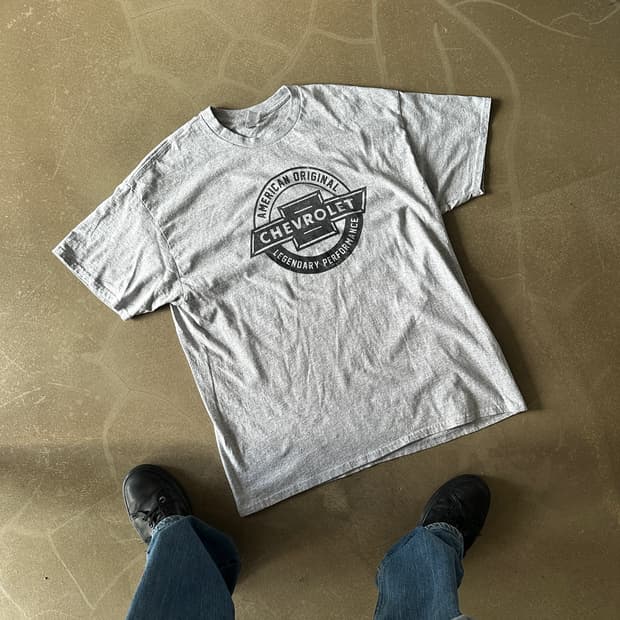 쉐보레 로고 그래픽 티셔츠