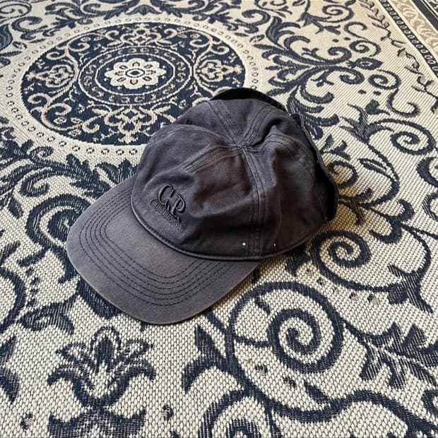 씨피컴퍼니 고글 볼캡