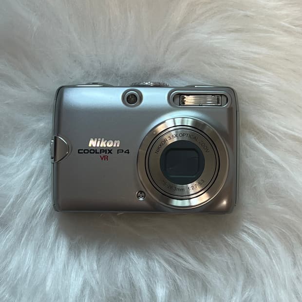 *누가영디카/미품*Nikon p4(p3)쿨픽스 니콘 p4 빈티지 디카