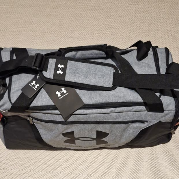 언더아머 더플백 58l 새상품