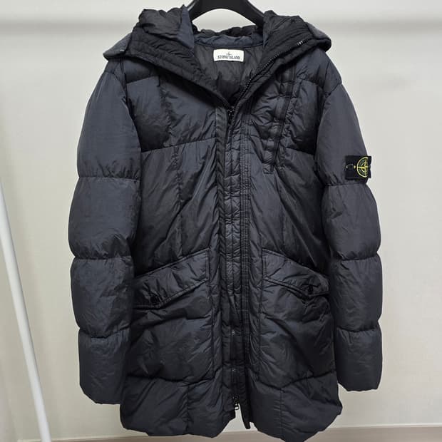 스톤아일랜드 크링클랩스 롱패딩 L사이즈 100 판매