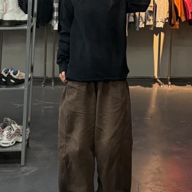 스톤 아일랜드 블랙 크루넥 스웨트셔츠 A3403