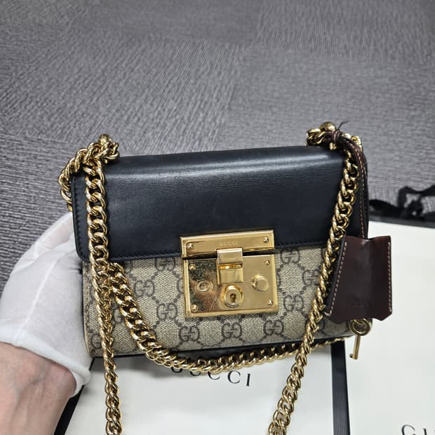 [특가][정품] 구찌 패들락 크로스백