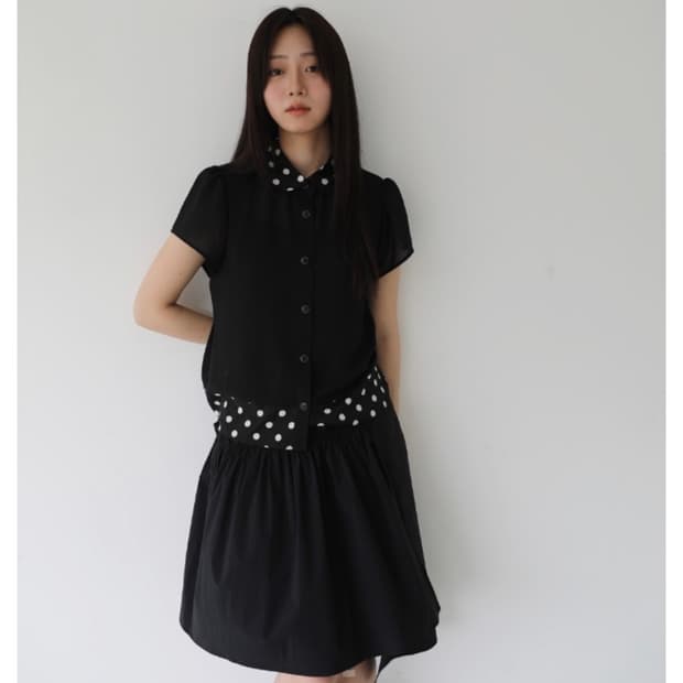 바하윤 UNBALANCE SHIRRING SKIRT
