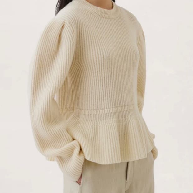 르메르 페플럼 니트