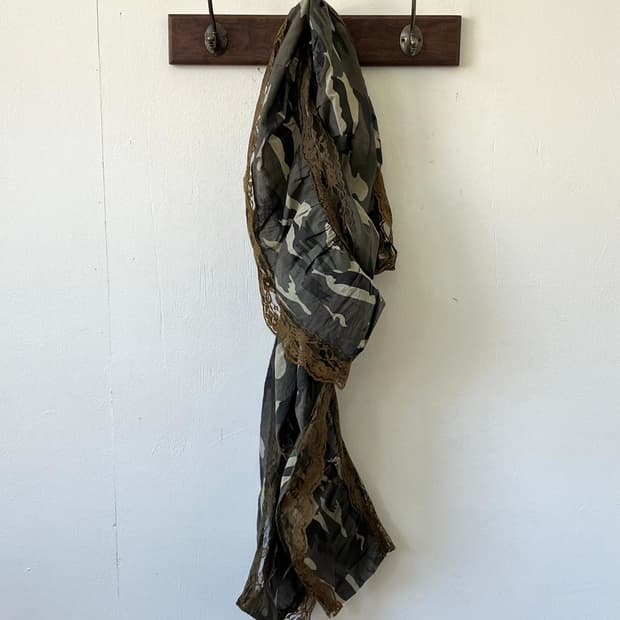 밀리터리 레이스 머플러 