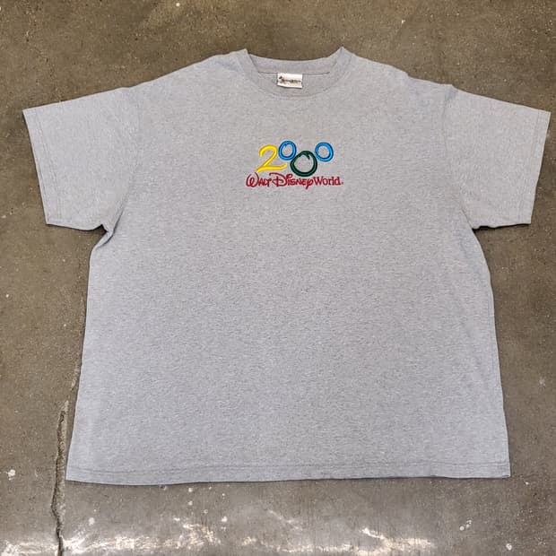 2000's 디즈니월드 한정판 반팔 티셔츠 그레이