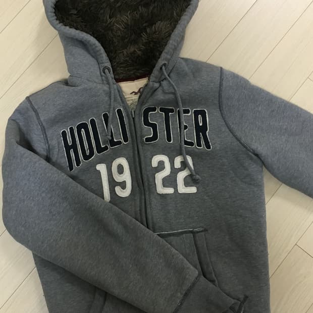 홀리스터 퍼 후드집업