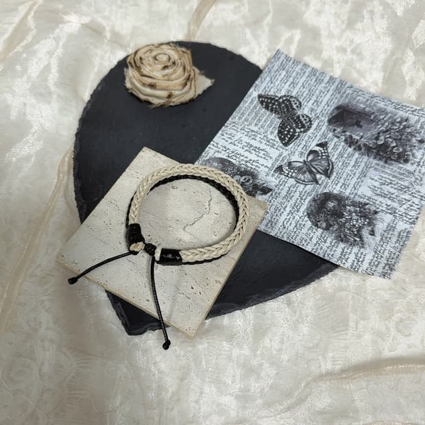 빈티지 핸드메이드 꽈배기 조절 팔찌