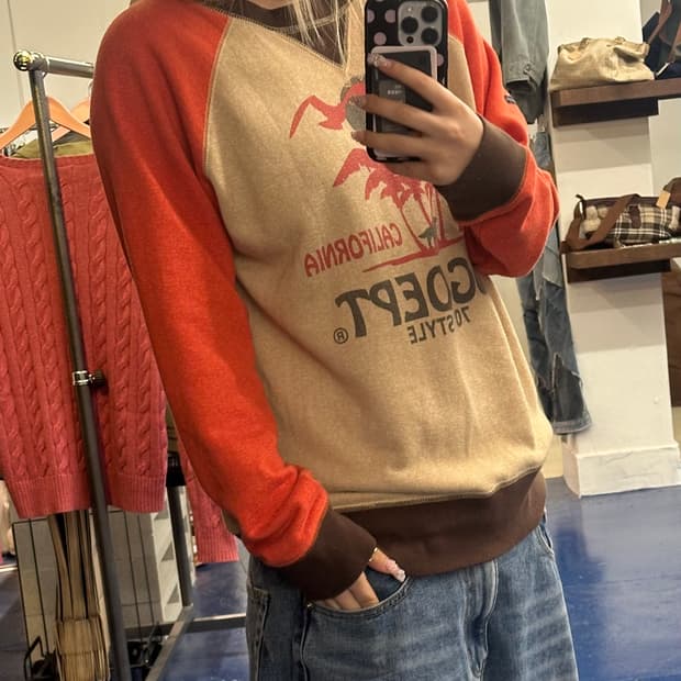 Dog dept 70s 스타일 맨투맨