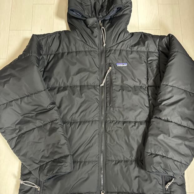 Patagonia Das Parka 2001fw color BLACK 