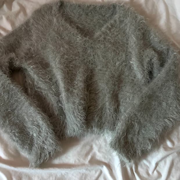 앙고라 니트 브이넥 가디건