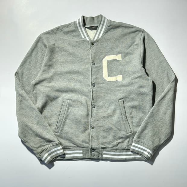 칼하트 C로고 바시티 자켓