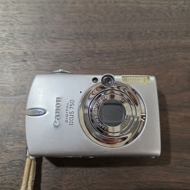 캐논 익서스750 실버 빈티지 디카 판매