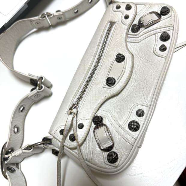 발렌시아가 르 카골 슬링백