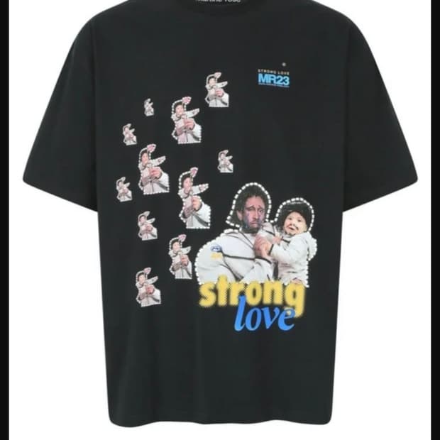 마틴로즈 strong love T shirts