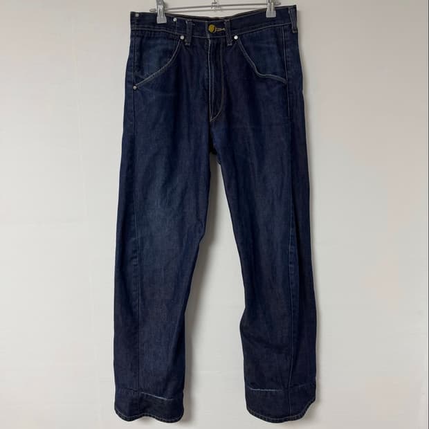 리바이스 엔지니어드 진