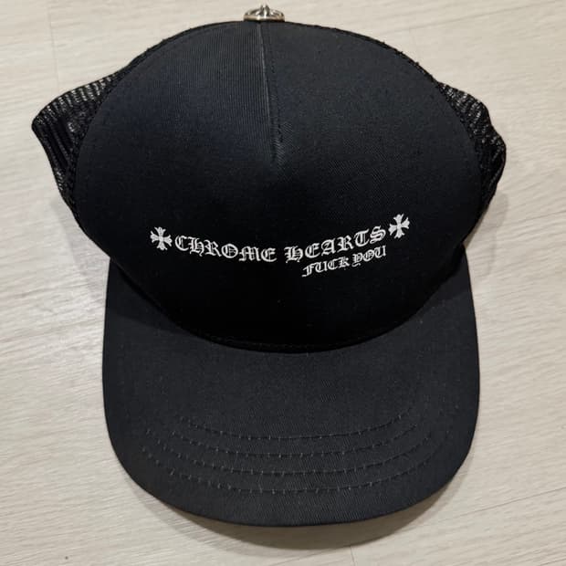 크롬하츠 퍽유 매쉬캡