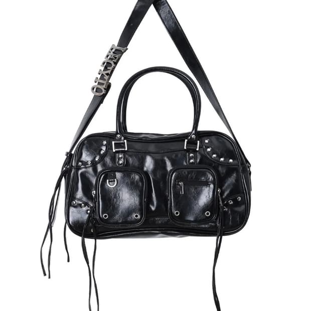 LECYTO Byron leather city bag