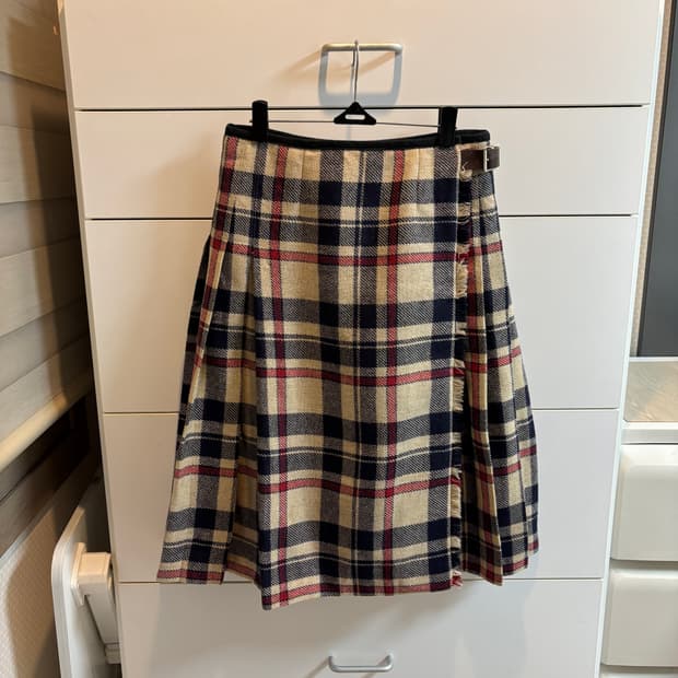 마가렛호웰 MHL 울100% 타탄체크 랩 스커트