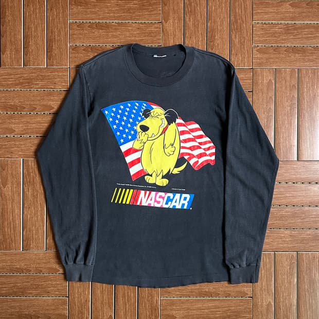 90‘s Nascar usa wacky races long sleeves