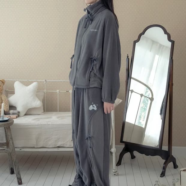 허그유어스킨 드로우 스트링 플리스 셋업