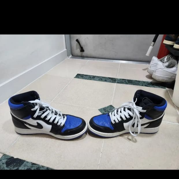 265 조던1 로얄토