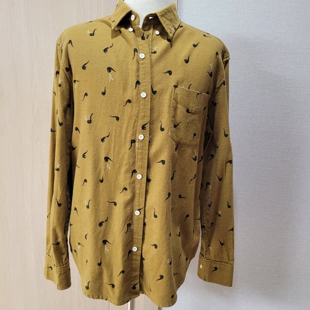 ALTRU 남자 프린트 셔츠 105 머스타드