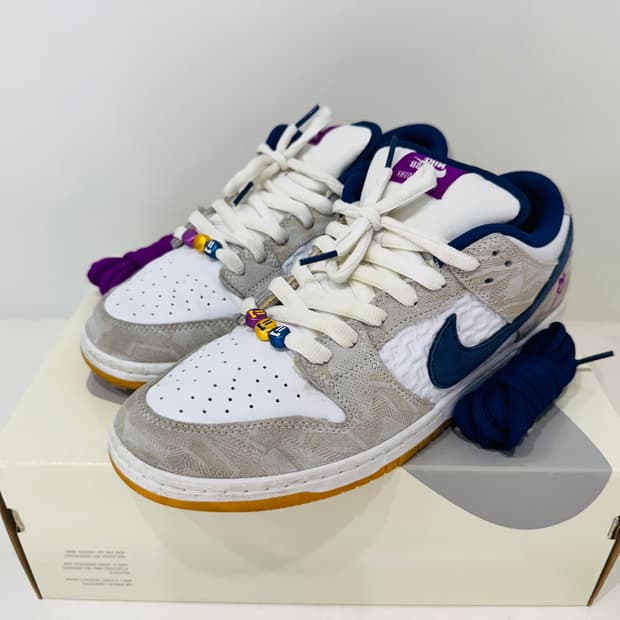 [290] 나이키 SB 덩크 로우 레이사 릴 퓨어 플래티넘 비비드 퍼플