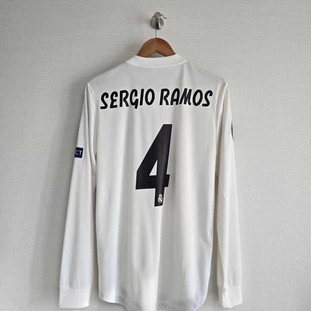 18-19 레알마드리드 홈 어센틱 긴팔 세르히오 라모스