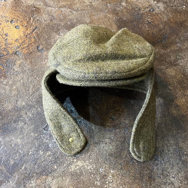 90s 스와거 x 해리스트위드 플라이트캡