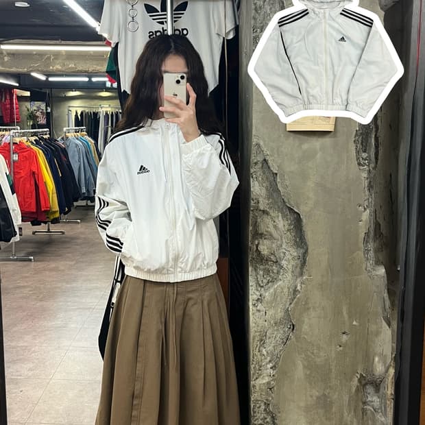 아디다스 크롭 후드 바람막이 화이트 S #csz2255