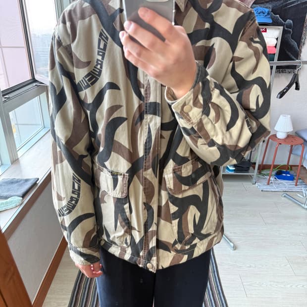 슈프림 트라이벌 패딩 자켓