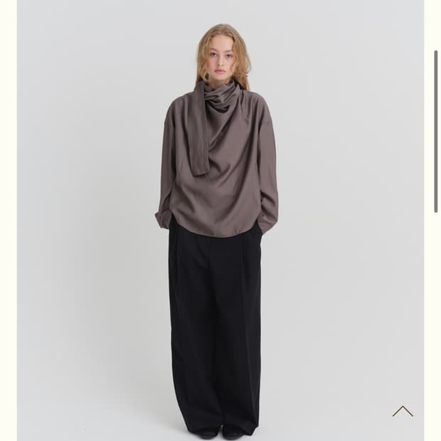 리본빛 소피블라우스