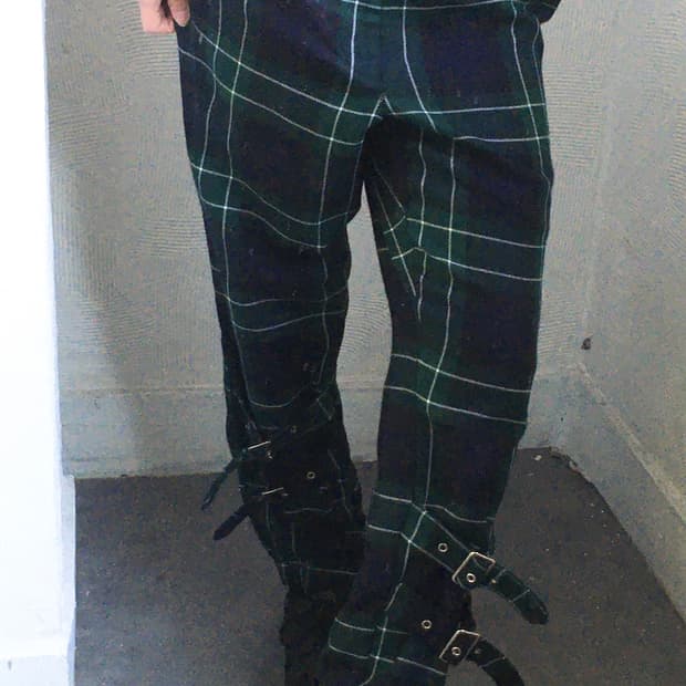 꼼데가르송 블랙 그린 체크 벨티드 팬츠